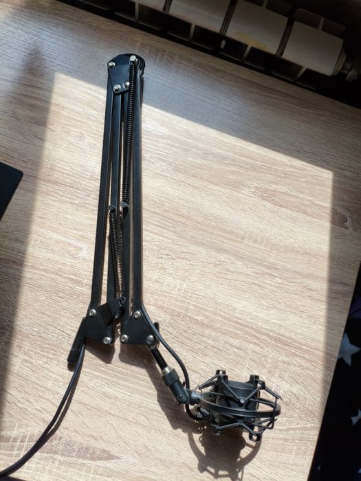 Микрофон trust gxt 252 emita plus