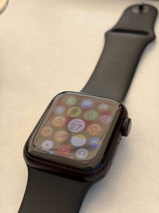 Apple watch SE 3 cellular