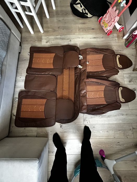 Чехлы в отличном состоянии