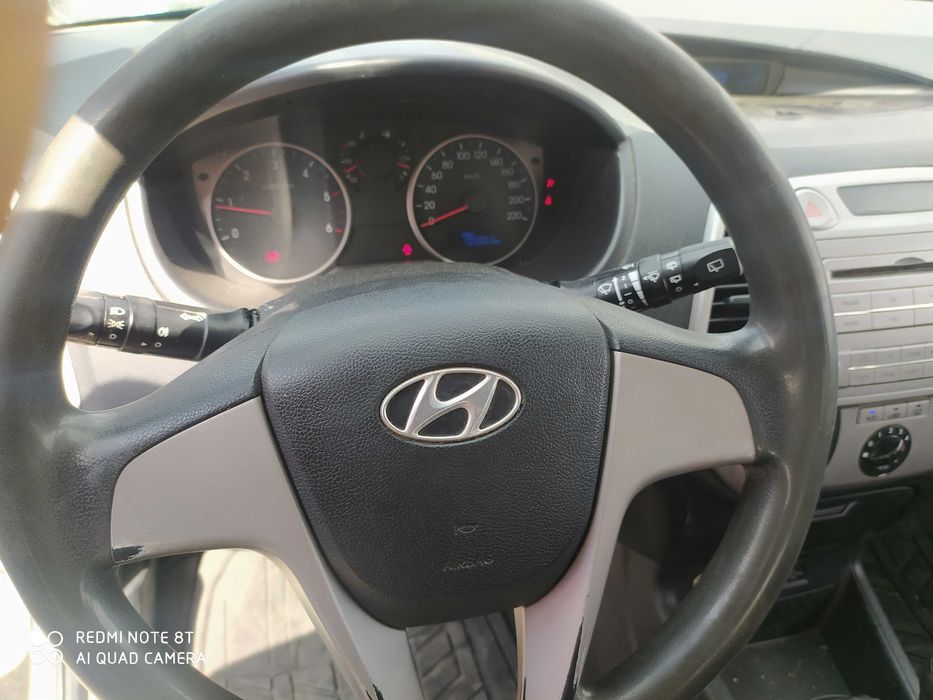 Dezmembrez Hyundai i20 și Hyundai j10