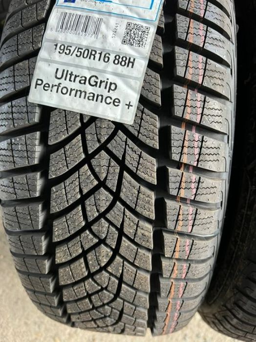 vând 4 anvelope 195/50/16 goodyear de iarnă noi