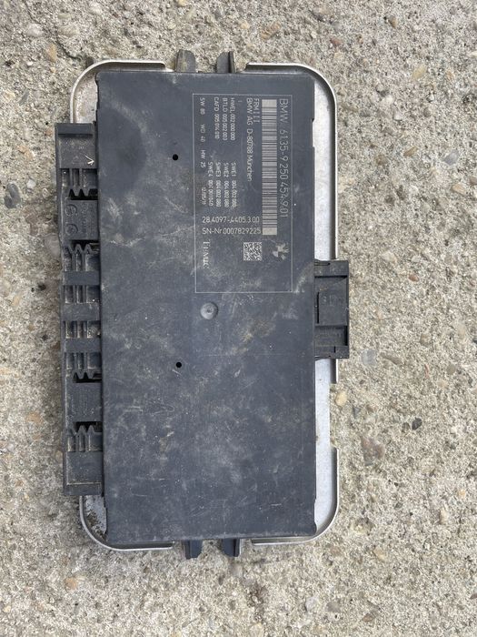 Modul FRM 3 faruri BMW seria F f01 f02 f06 f10 f11 f15 f16