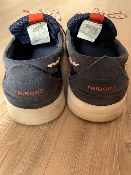 Vând papuci primăvara/vara(40) unisex.