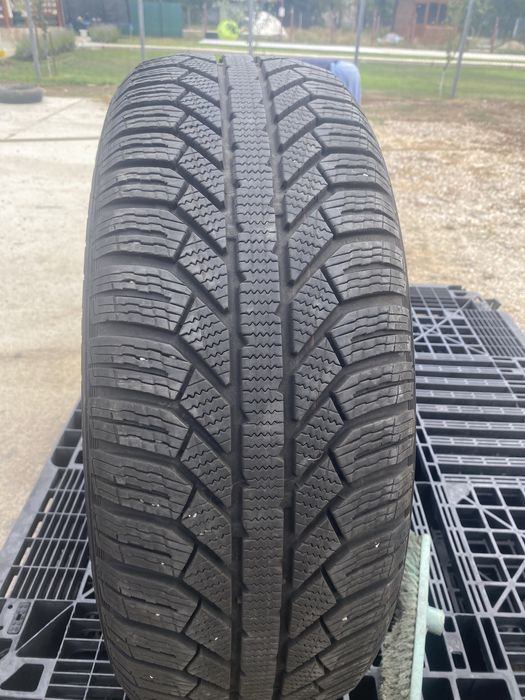 215/60/17 Семперит Зимна Един Брой