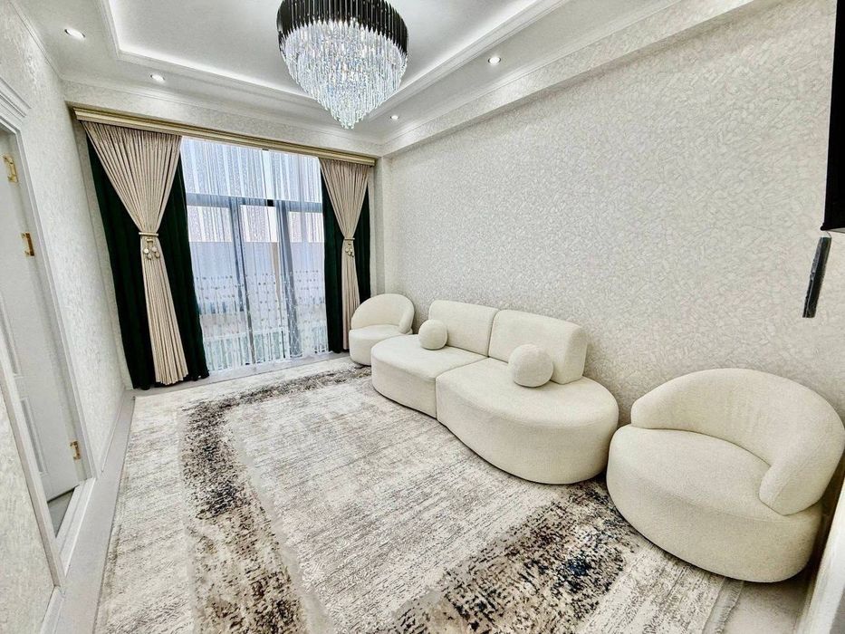 Шошилинч люкс квартира сотилади 2 хона 52м²  8 этаж поворот самсунг
