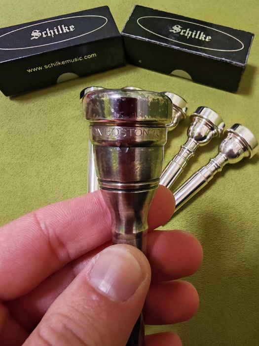 Мундщуци за тромпет