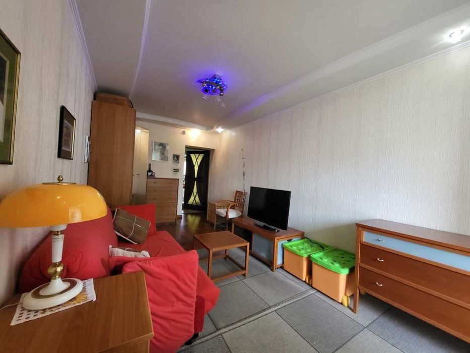 Дава се под наем Тристаен апартамент в София, Белите брези - 100 кв.м за 612 € - Снимка #3