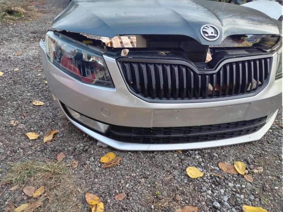 Предница шкода октавия 3та генерация, капак, фарове, брон