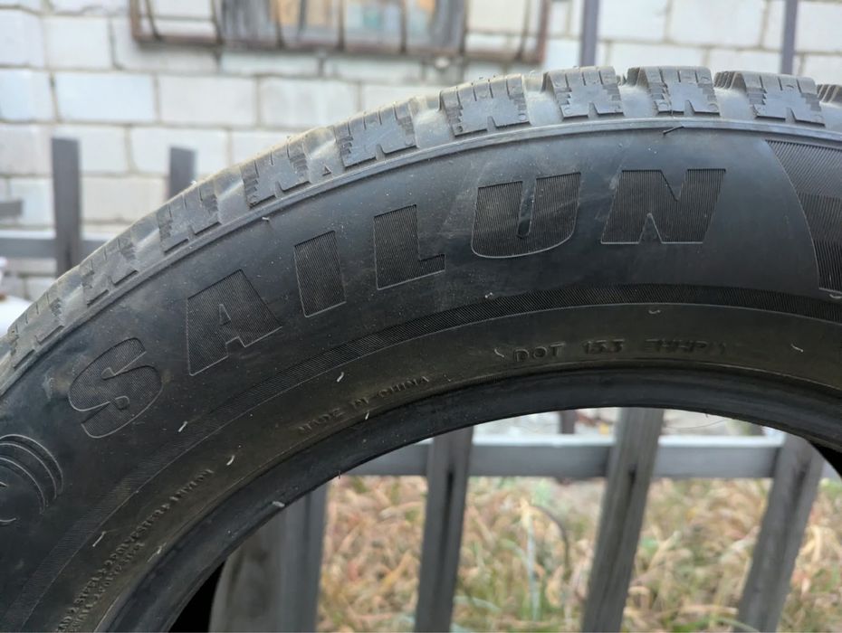 Продам шины зимние