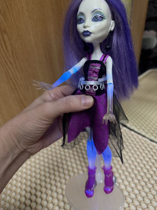 Продам куклу  монстр хай!