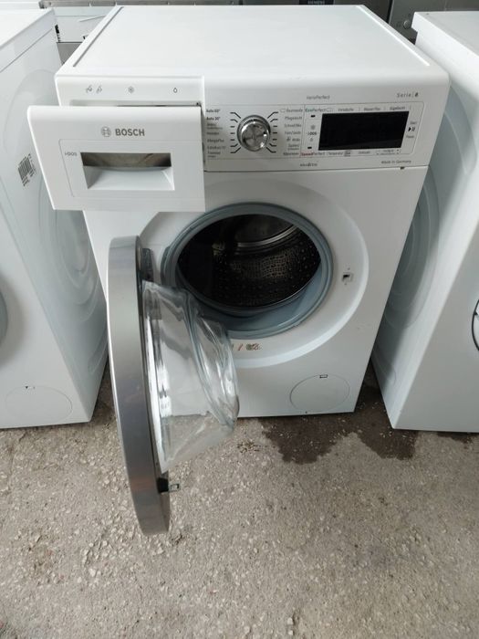 Пералня BOSCH 8 Serie I-DOS 9 кг
Цена:330 евро
Капацитет на пране 9 кг