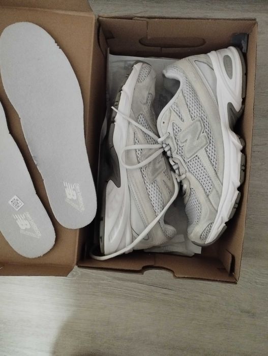 Маратонки New Balance