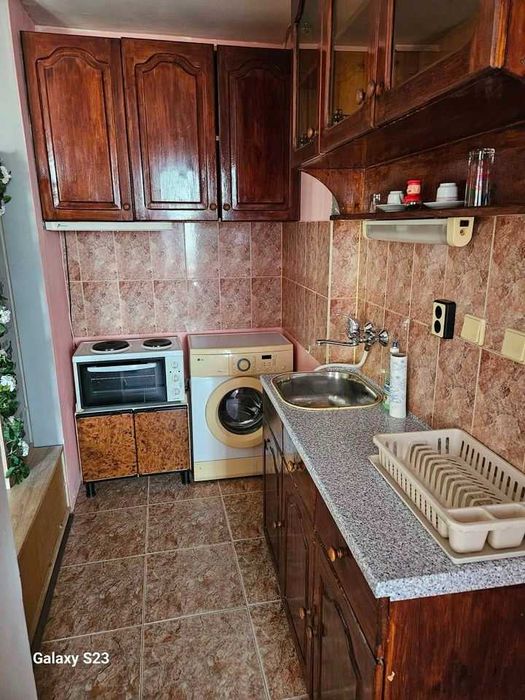 Дава се под наем Двустаен апартамент в София, Хиподрума - 65 кв.м за 400 € - Снимка #3