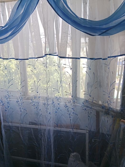 Продам штору с ламбрекеном бу