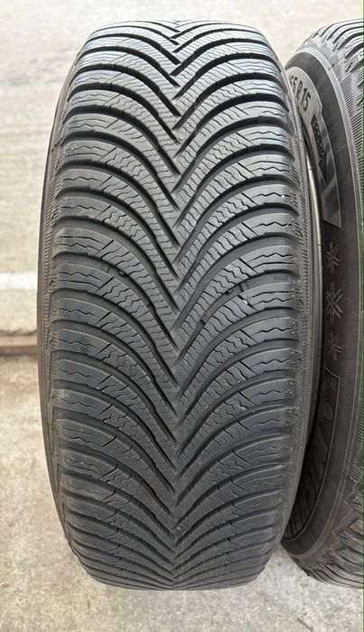 Jante A B class cu anvelope iarna ca noi Michelin 195 65 15 si capace originale