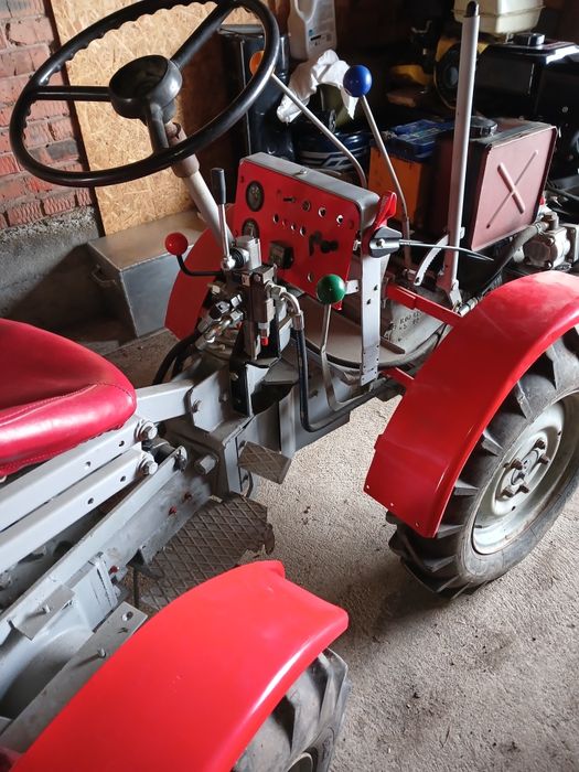 Кузовные детали на мини трактор.