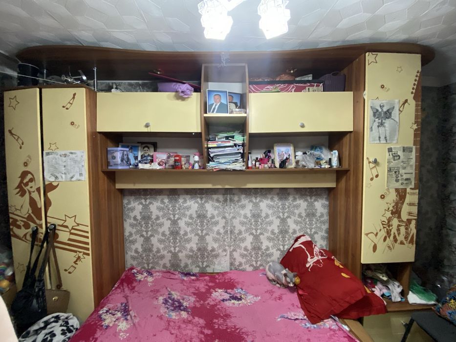 Шкаф, стенка в хорошем состоянии