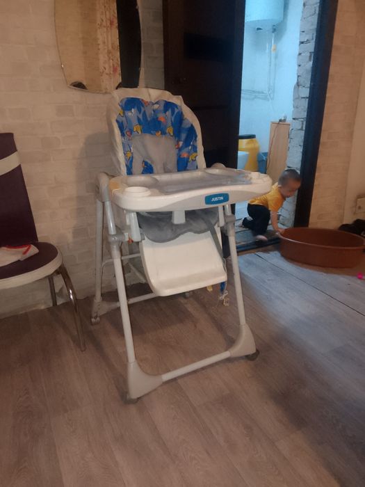 Продам Детский стульчик для кормления