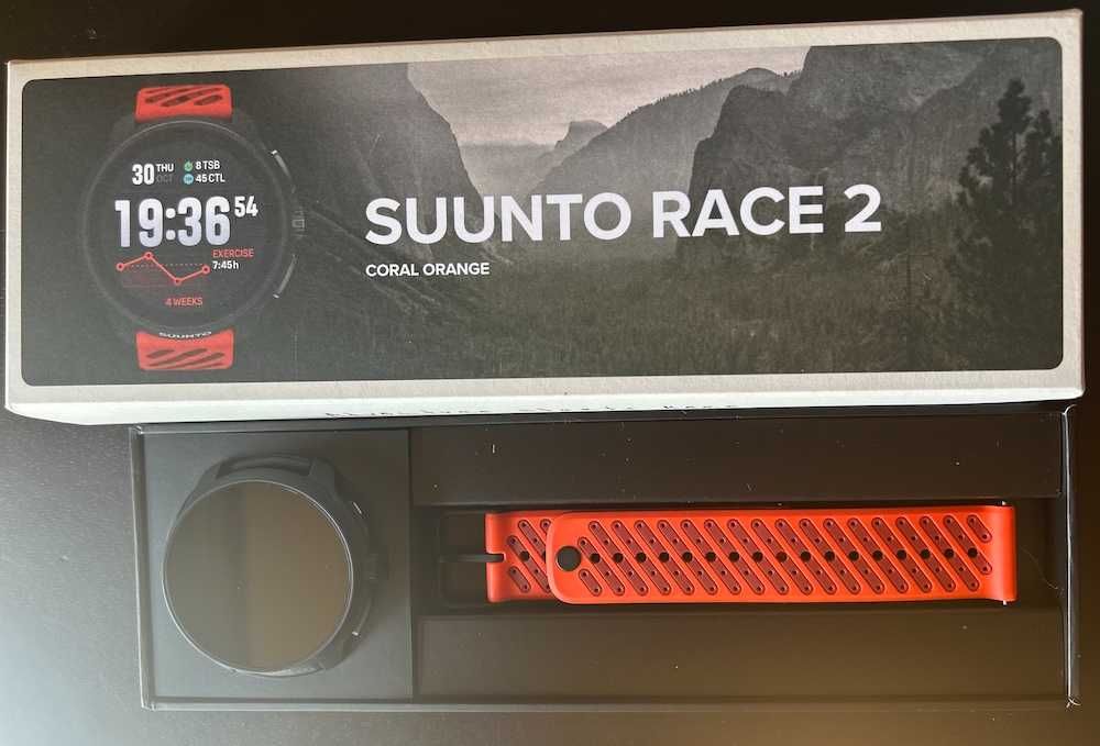 Спортен часовник SUUNTO RACE 2