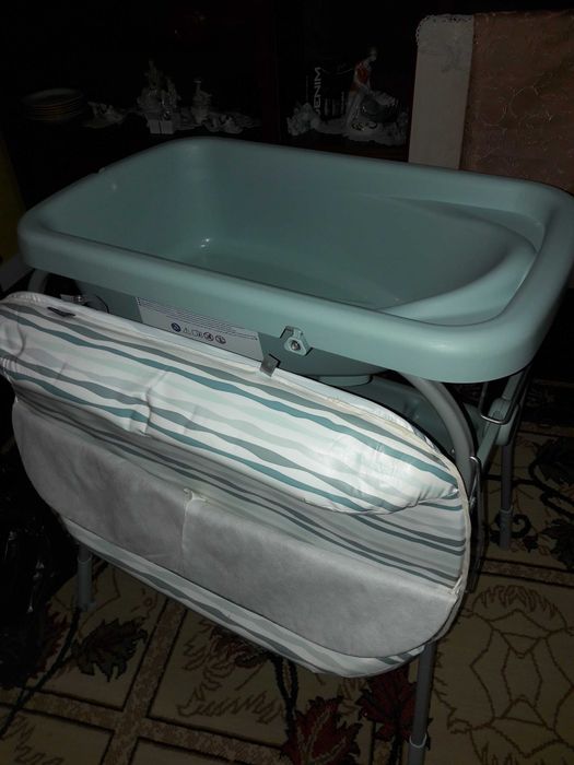 Se vând urmatoarele