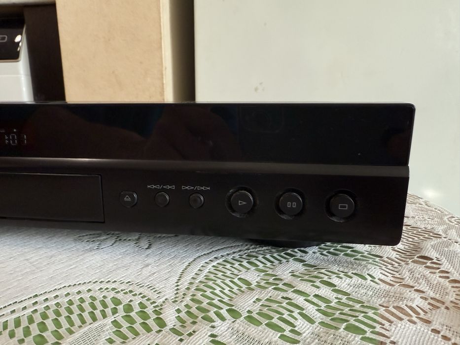 Yamaha BD-S673 blu-Ray disc