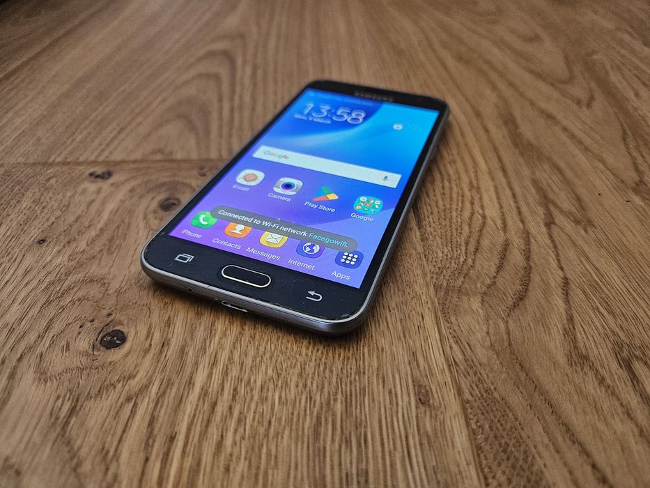 Telefon Samsung J3 - stare buna