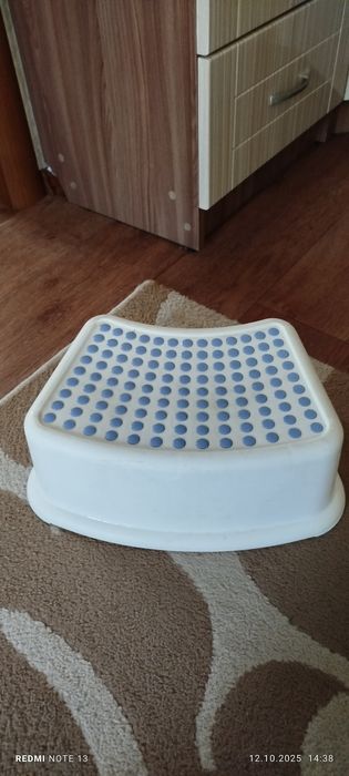 Подставка для ног