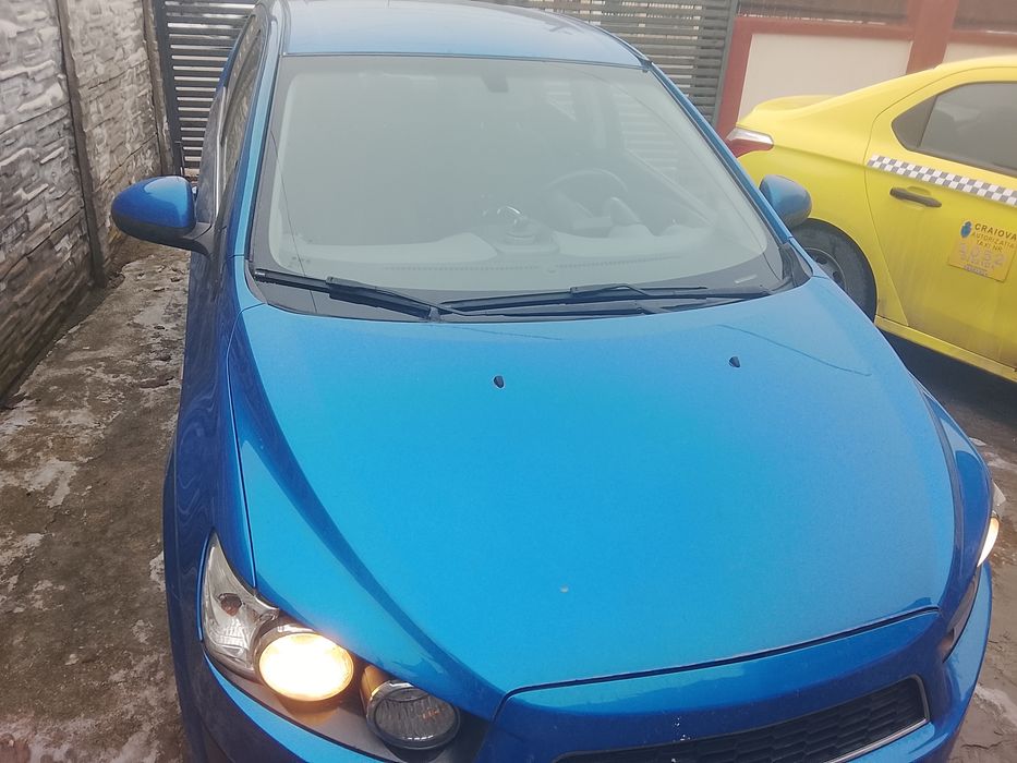Vând Chevrolet Aveo 2011