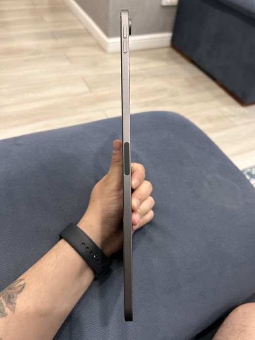 Ipad air 4 64 gig