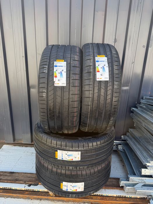255 40 R21 + 285 35 R21 Pirelli P Zero PZ4 *DOT 2026