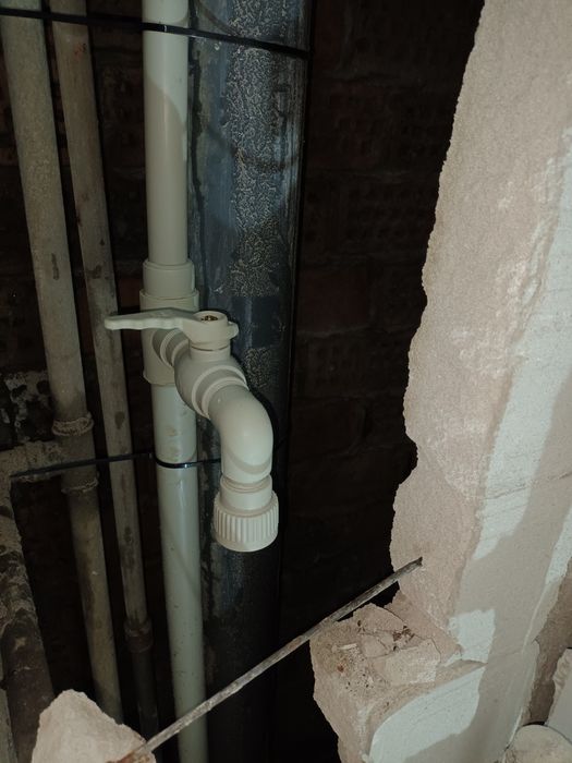 Водопроводчик, Щрангове, ВиК услуги Бургас  24/7 Денонощно