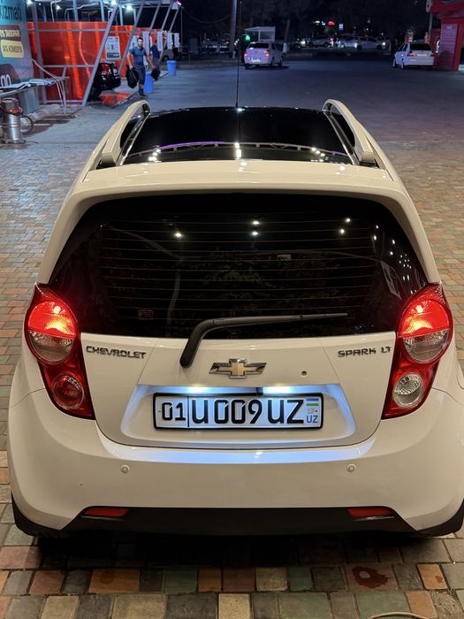 Chevrorelt spark At