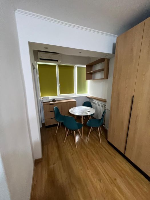 Proprietar vand Garsoniera Renovata  langa Metrou Lujerului