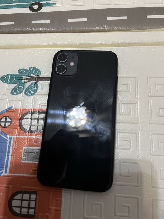iphone 11 продам