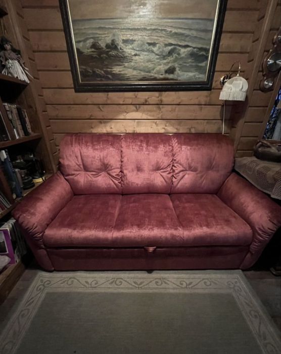 Перетяжка и ремонт диванов Алматы