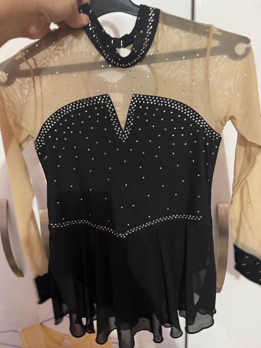 Рокли за фигурно пързаляне