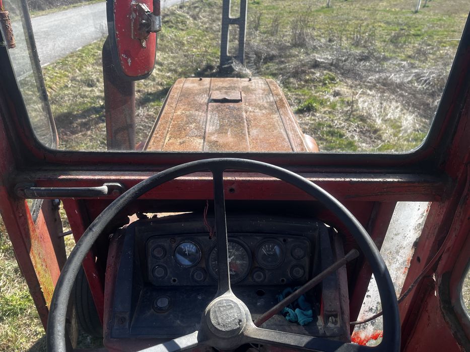 Tractor U445 de vanzare