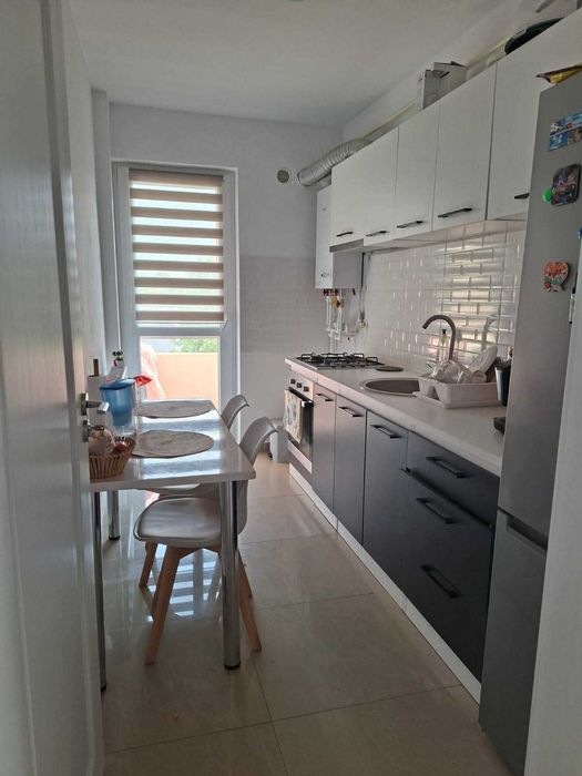 ÎNCHIRIEZ APARTAMENT