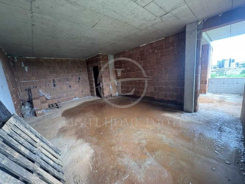 Продава се Двустаен апартамент в Пловдив, Тракия - 80 кв.м за 1150 €/кв.м - Снимка #5