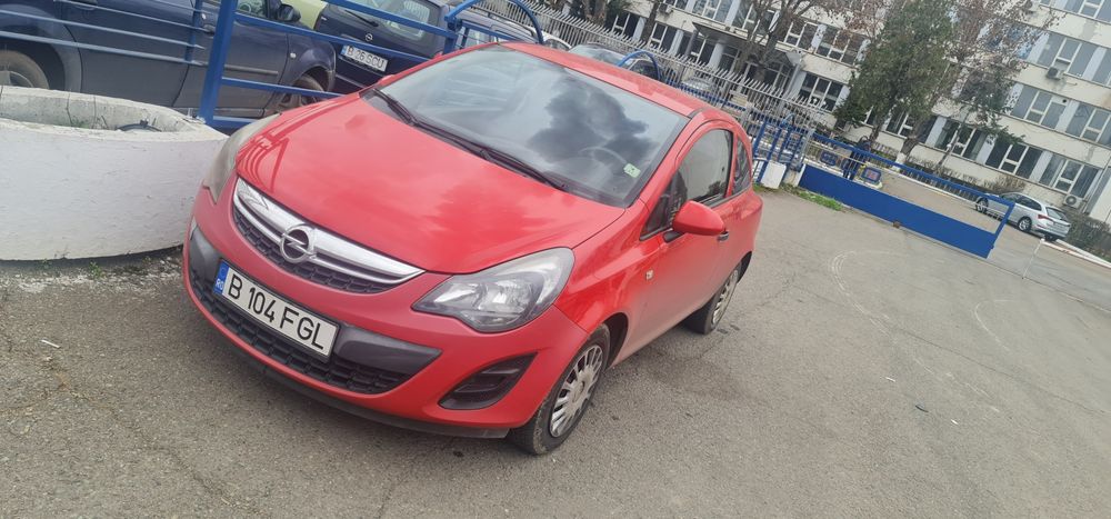 Vând Opel Corsa D