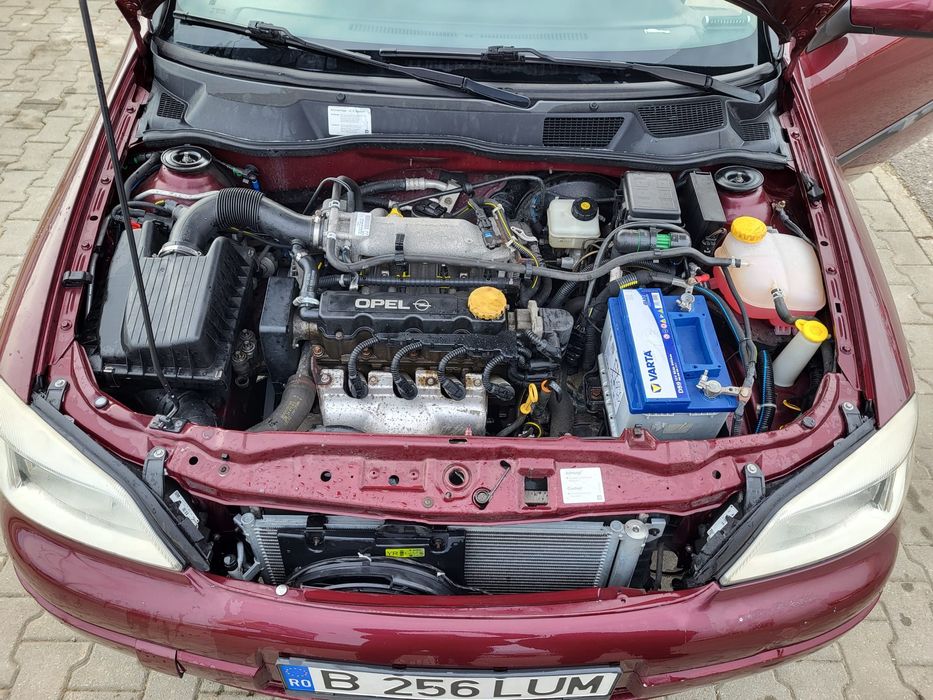 Opel Astra G, an 2003, motor 1.6 8V benzină, cutie automată