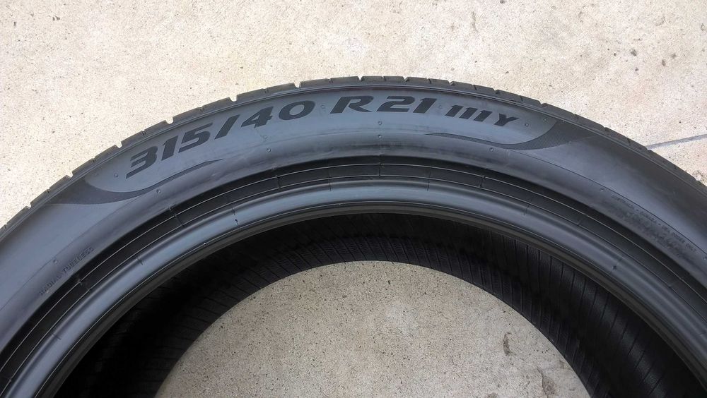 Doua anvelope vara 315 40 21 pirelli p zero MO profil 6,8 mm dot 2420