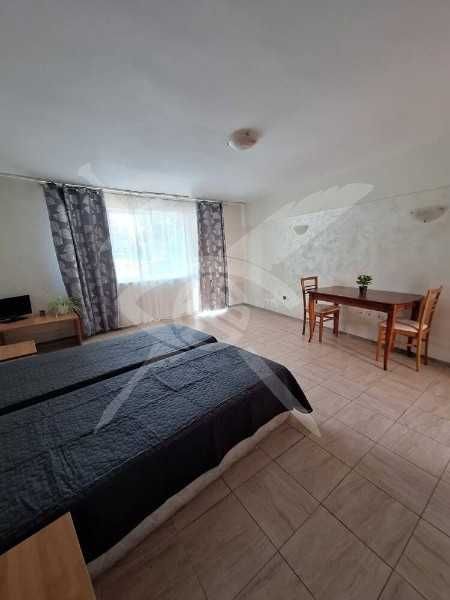 Продава се Едностаен апартамент в к.к. Слънчев бряг - 47 кв.м за 559 €/кв.м - Снимка #2