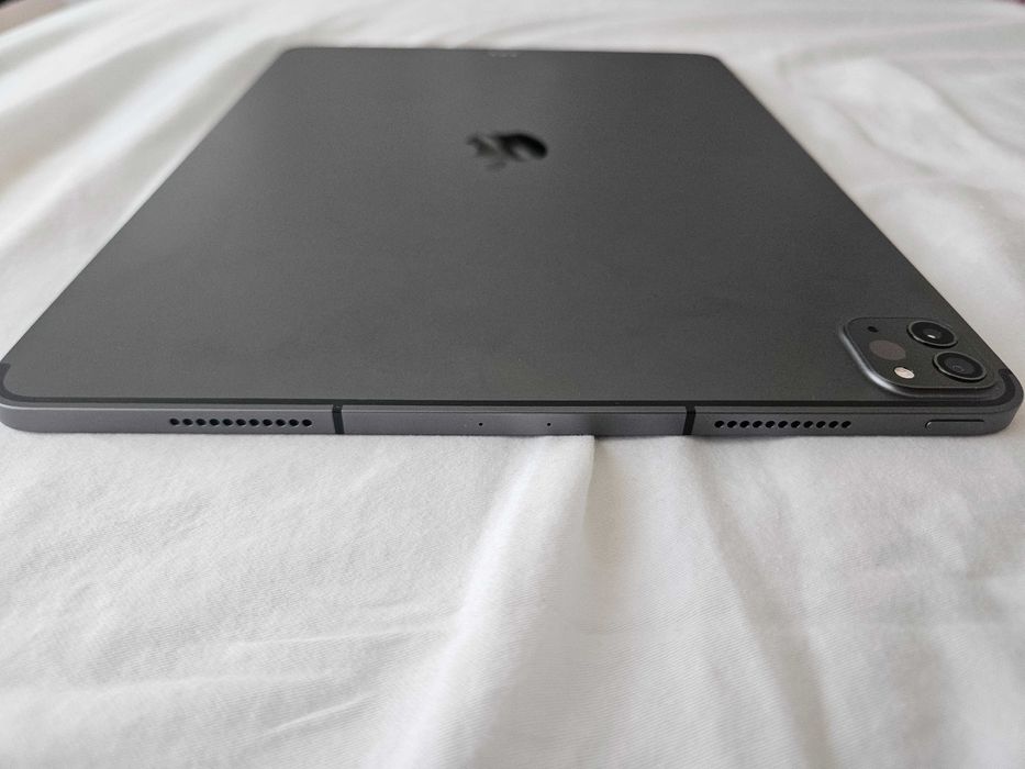 iPad Pro 5 12.9" (2021) 5th Gen Cellular, Space Gray, 256 GB