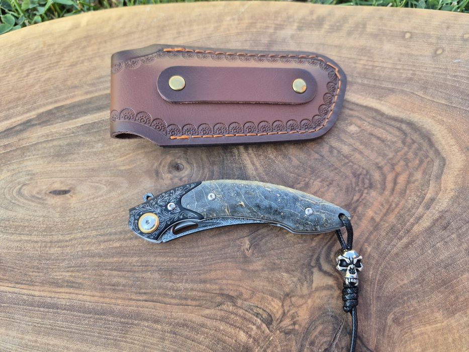 Уникален сгъваем ръчно изработен нож,Дамаска стомана VG10 с кания,SD14