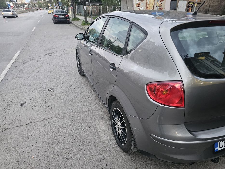 Продавам seat altea