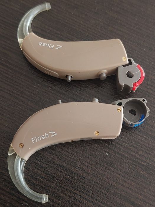 Слухови апарати Widex Flash за средна и тежка слухозагуба