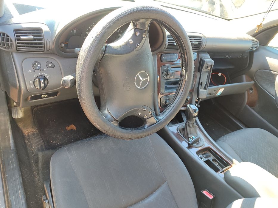 Мерцедес ц270 цди на части