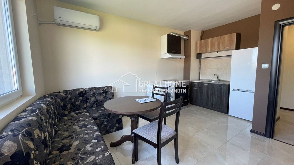 Дава се под наем Тристаен апартамент в Търговище, Център - 65 кв.м за 306 € - Снимка #7