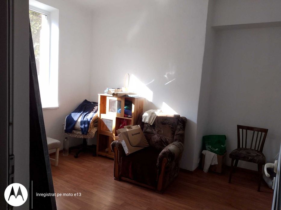 Apartament cu gradina de vanzare